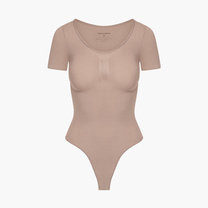 Bodysuit Sculpting Shapewear T-Shirt mit String creamy fabrics